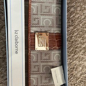 Liz Claiborne NIB Wallet with tag